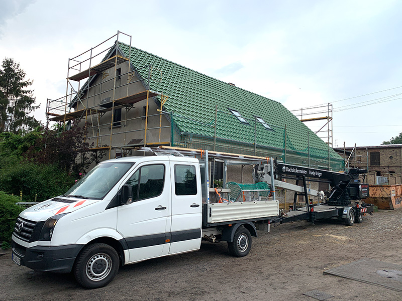 gallerie_dachdeckerei_01 Hardy Krüger Dachdeckermeister aus Brandenburg / Berlin für Dacheindeckung, Dachreparatur und Dachsanierung für Steildach, Flachdach oder Gründach.